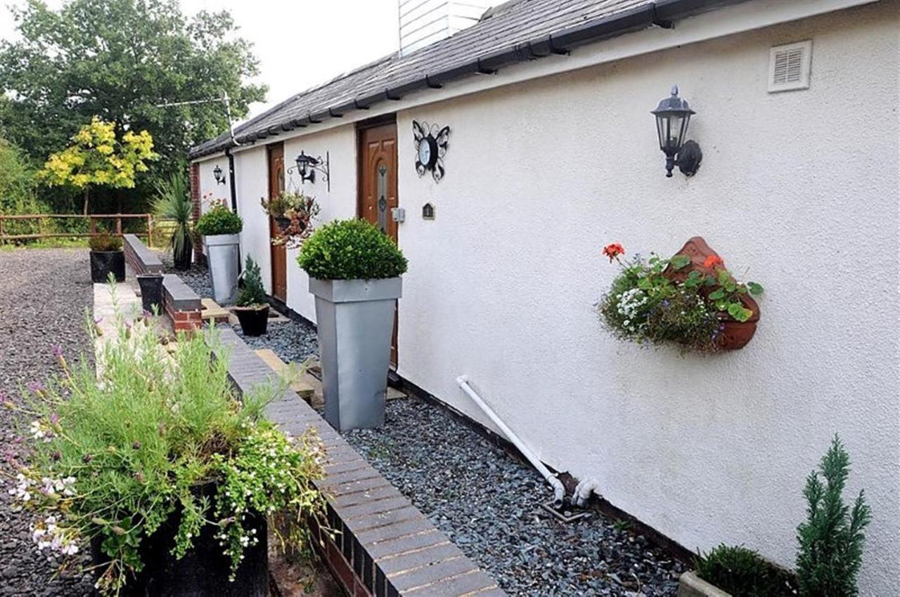 Little Rushbrook Cottages Tanworth Rum bild