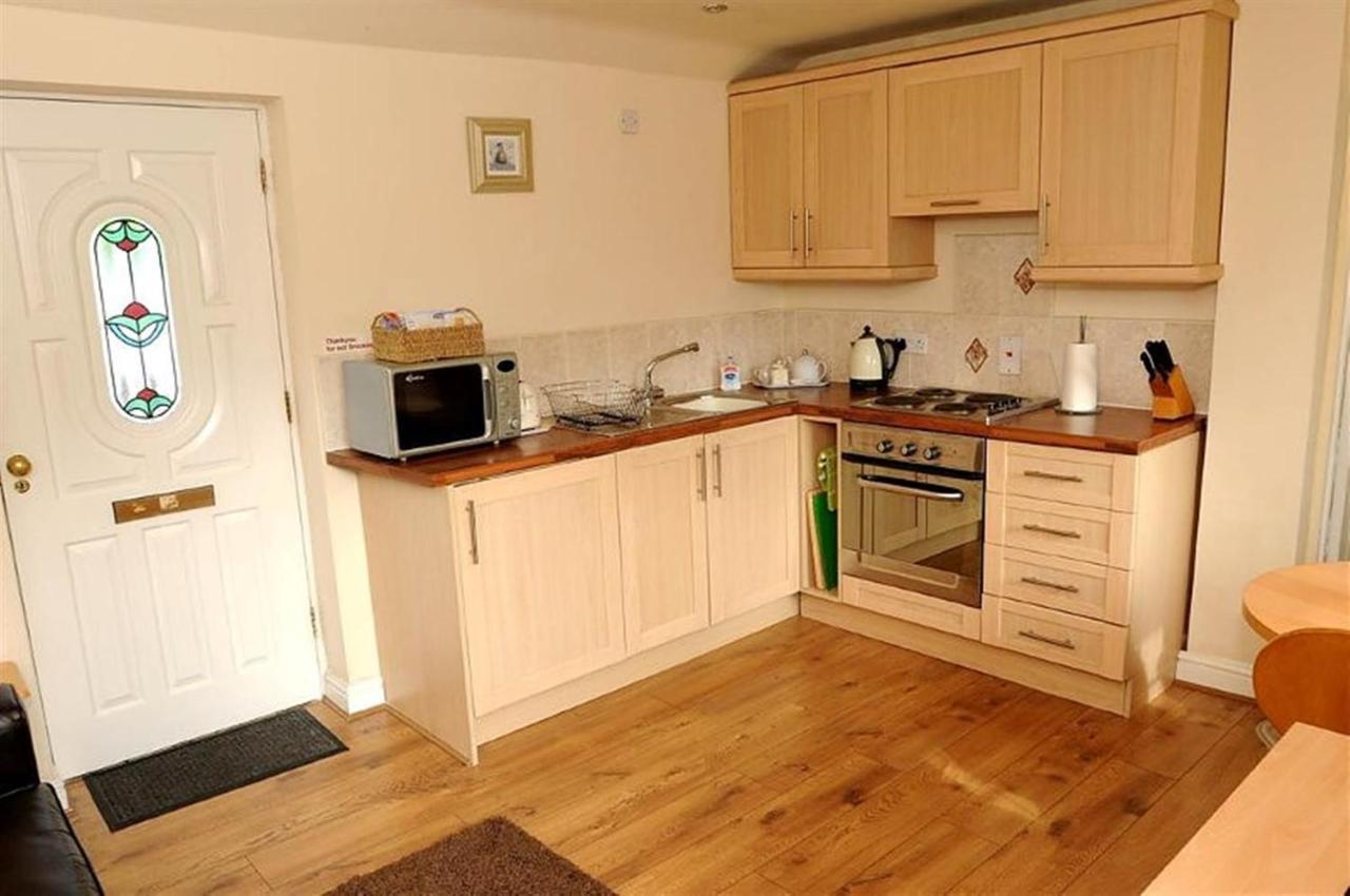 Little Rushbrook Cottages Tanworth Rum bild