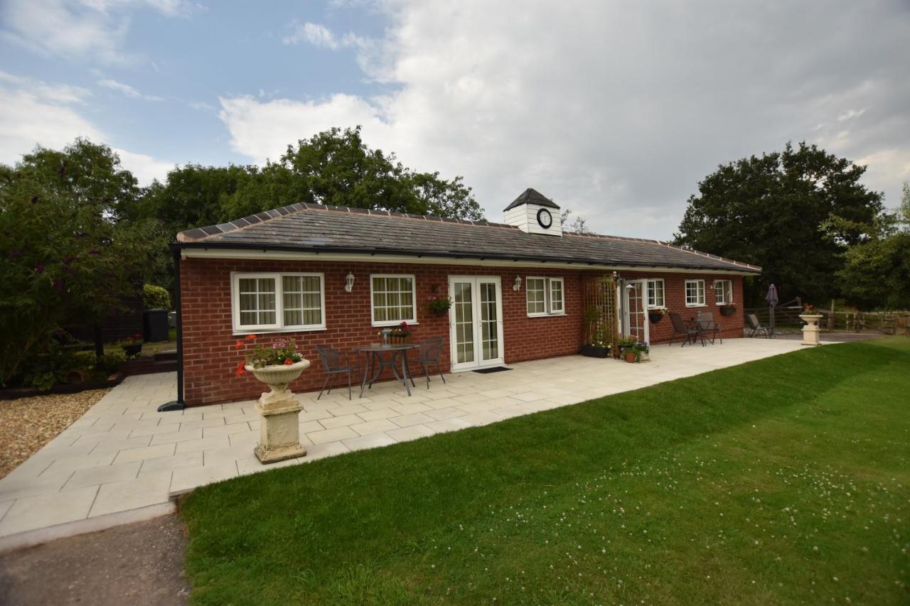 Little Rushbrook Cottages Tanworth Exteriör bild